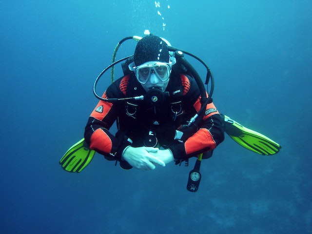 Advanced Open Water Diver Course